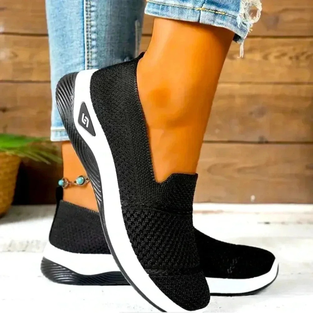 Women's Slip-On Sneakers - Breathable, Comfortable size 36 - Picture 3 of 3